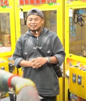 中文系的尼克星上課囉!「玄這個字不是這樣用游否希你要演就演到底啊~~~~」