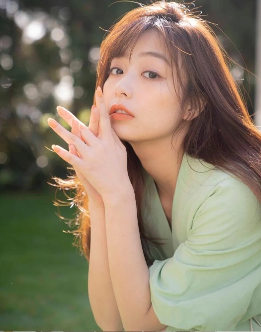有你在就不怕颱風!盤點10位人氣「日本美女主播」