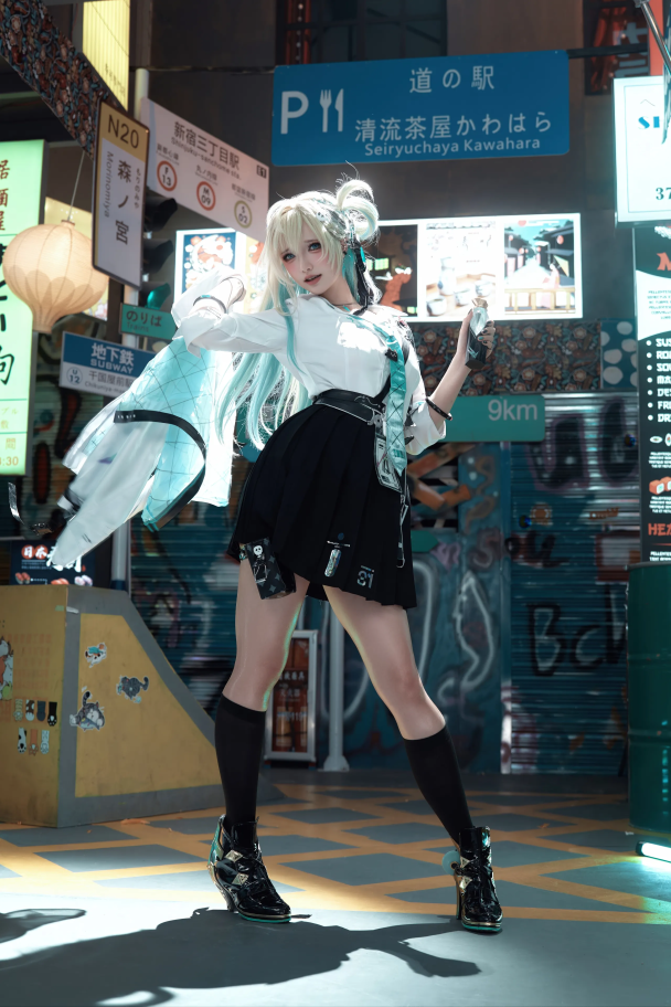 鳴潮 琳奈 coser:阿薰kaOri